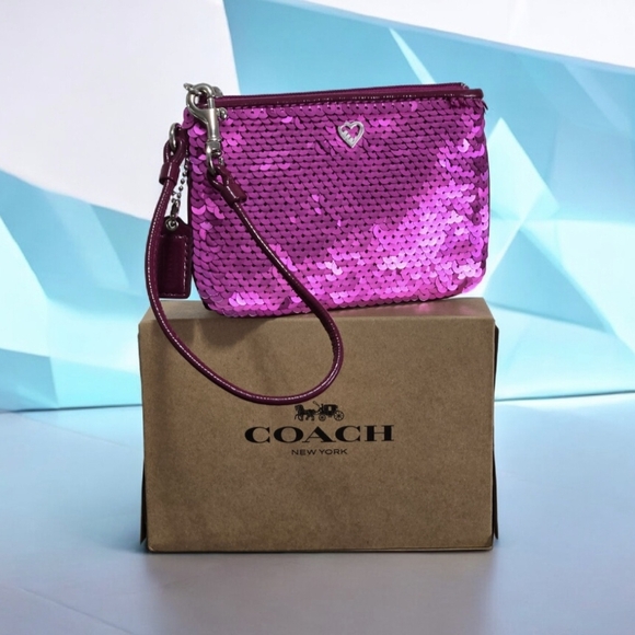 Coach Handbags - Coach Poppy Sequin Sweetheart Wristlet With Box Included